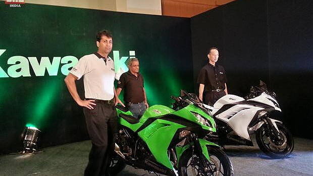 Bajaj launches the Kawasaki Ninja 300 for Rs 3.5 lakh