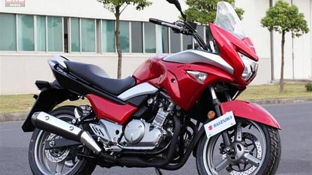 Suzuki unveils the semi-faired Inazuma GW250S