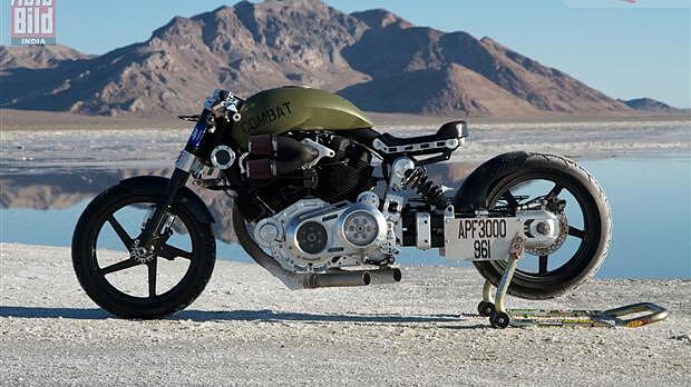 Confederate breaks naked motorcycle speed record