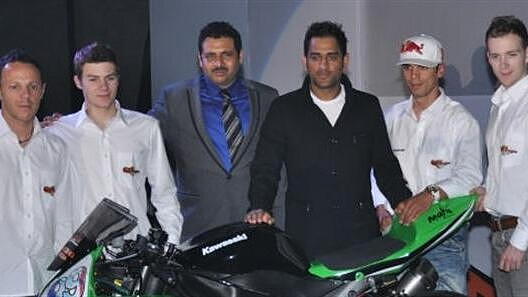 MS Dhoni unveils Mahi racing 