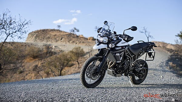 Triumph Tiger 800 XCA picture gallery