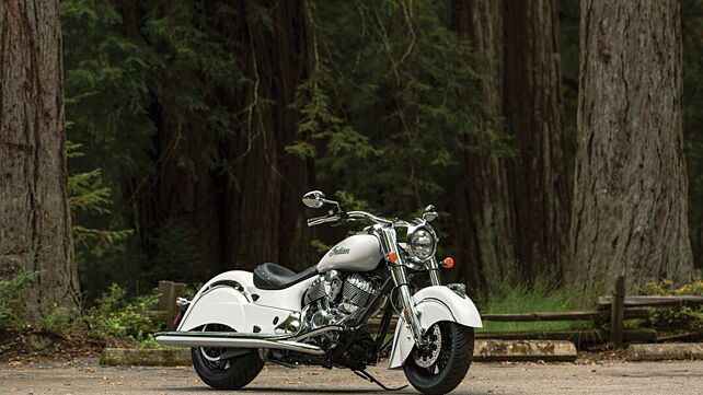 Indian Motorcycles introduces new paint schemes for 2016 line-up