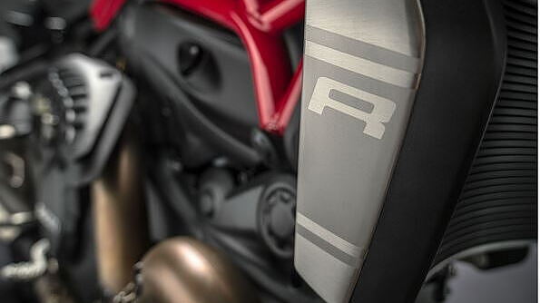 Ducati to unveil the new Monster 1200R on September 14
