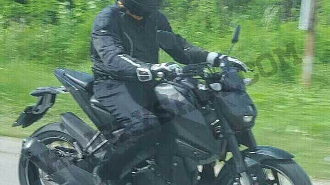 Yamaha MT15 spied testing in Thailand