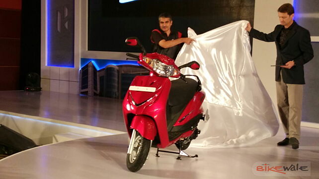 Hero MotoCorp unveils Duet scooter for the Indian market