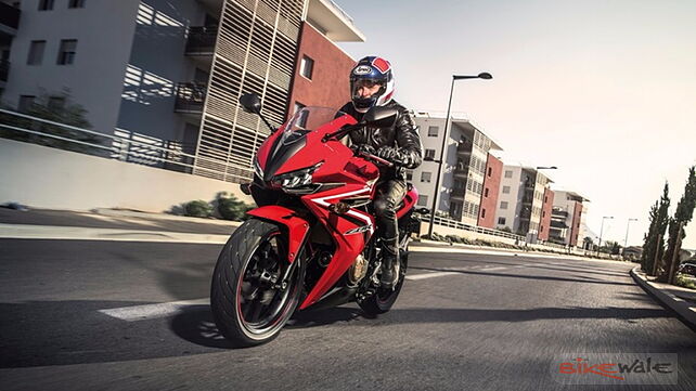 Honda unveils the 2016 CBR500R