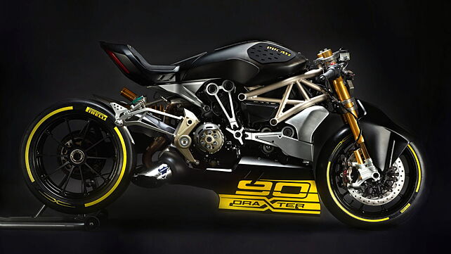 Ducati draXter concept breaks cover in Italy