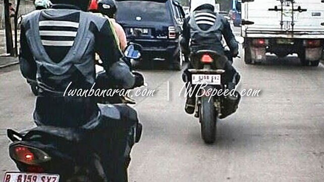 Yamaha R15 V3.0 spotted testing