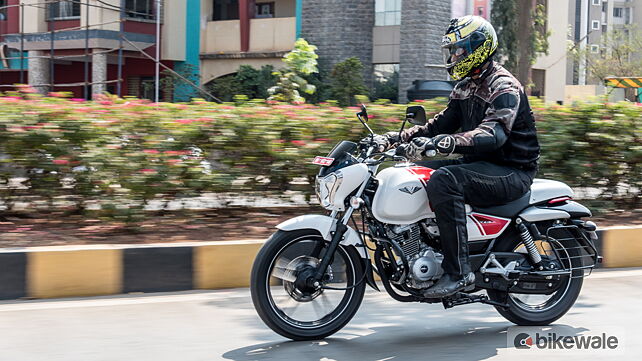 Bajaj V15 First Ride Review