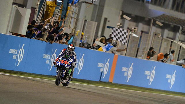 Lorenzo wins Qatar MotoGP opener