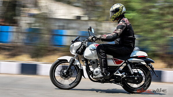 Bajaj V15 production to be increased to 1000 units a day