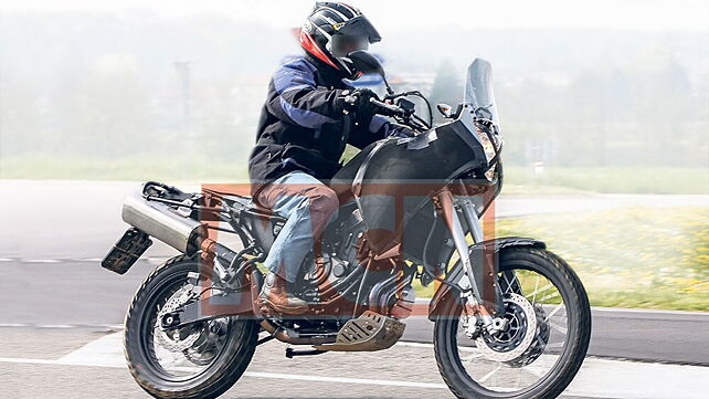 Yamaha MT-07 Tenere spied testing in Italy