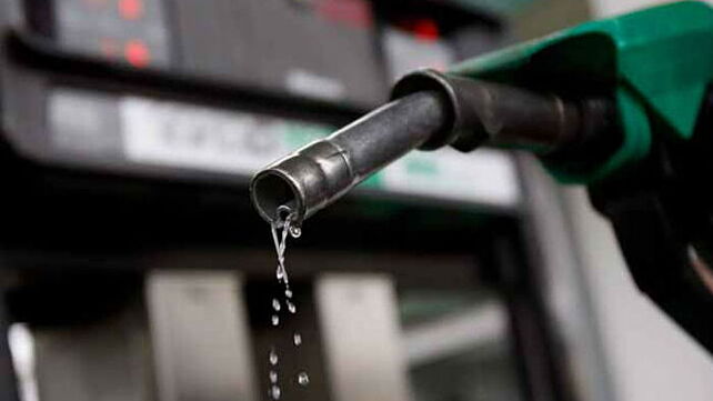 Petrol price hiked by Rs 2.58