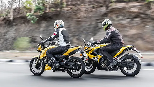 TVS Apache RTR 200 4V vs Bajaj Pulsar RS200 TVS Apache RTR 200 4V vs Bajaj Pulsar RS200