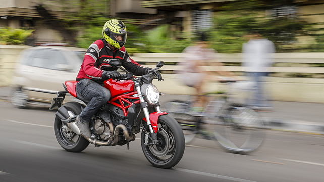 Ducati Monster 821 [2017] Exterior Image - BikeWale