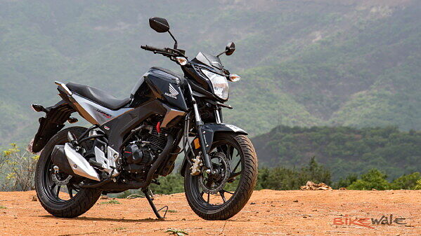 Honda CB Hornet 160R now available with cash back offer for students