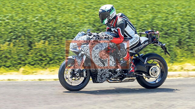Ducati SuperSport 939 spied testing for the first time