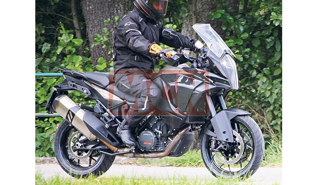 New touring-focussed KTM 1190 Adventure spotted testing