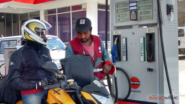 Petrol expensive by Rs 3.38 per litre