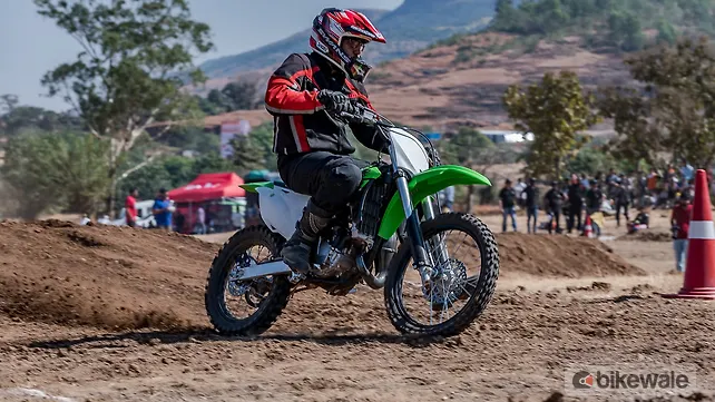 Kx100 Reeds Kawasaki KX100 First Ride Review - BikeWale
