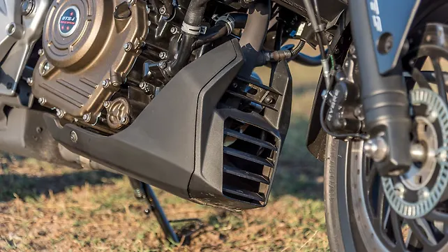 Bajaj Dominar 400 First Ride Review - BikeWale