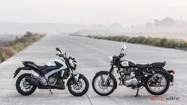 Bajaj Dominar 400 vs Royal Enfield Classic 350: Comparison Test - BikeWale