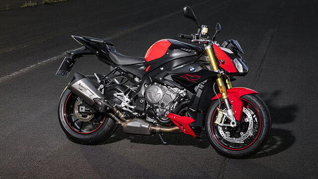 2017 BMW S1000R launched in Europe