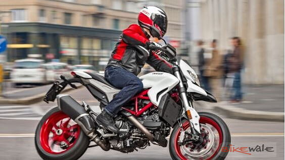 2018 Ducati Hypermotard 939 gets new paint scheme
