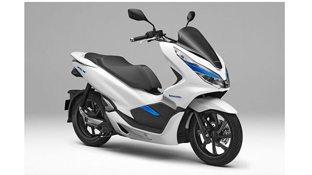 Tokyo Motor Show 2017: Honda PCX electric scooter unveiled