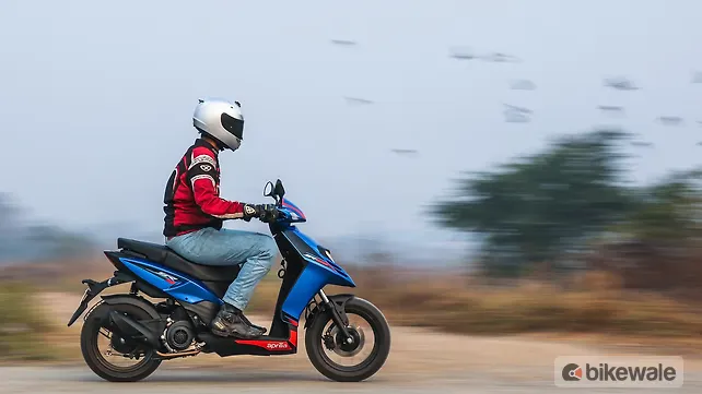 Aprilia SR125 First Ride Review
