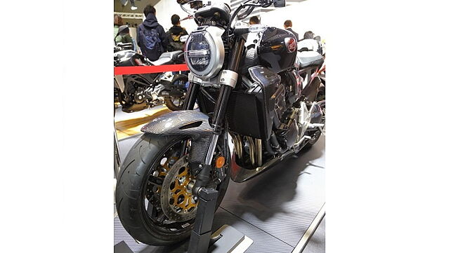 Honda reveals CB1000R Carbon Edition at 2018 Tokyo Motorcycle Show