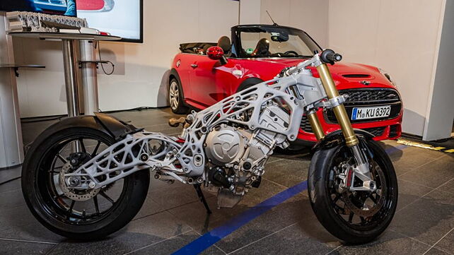 BMW reveals 3D printed S1000RR chassis