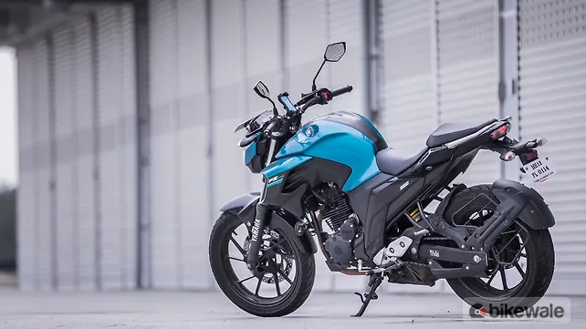 Yamaha FZ25 Long Term Report 4 Track