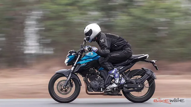 Yamaha FZ25 Long Term Report 4 Track