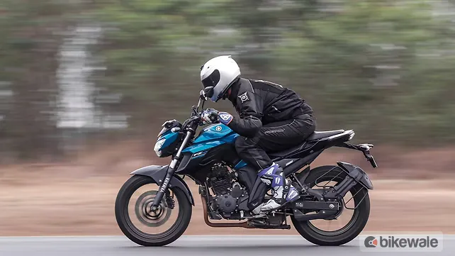 Yamaha FZ25 Long Term Report 4 Track