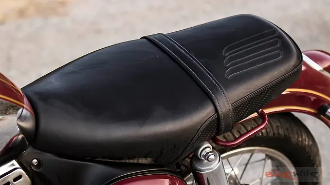 2019 Jawa Standard First Ride Review - BikeWale