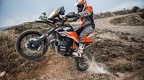 KTM developing new 500cc parallel-twin engine; Bajaj will manufacture it