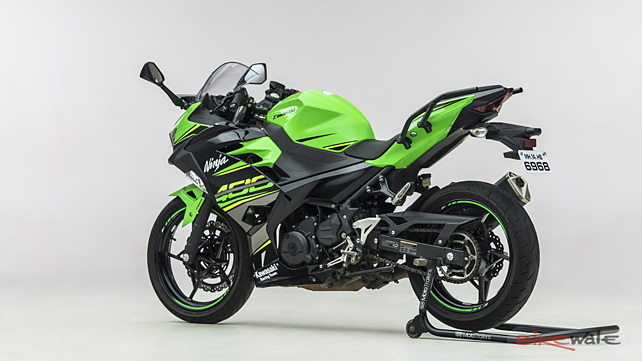 Kawasaki Ninja 400 Engine Image - BikeWale