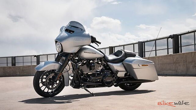 Harley-Davidson Street Glide Special Photo Gallery