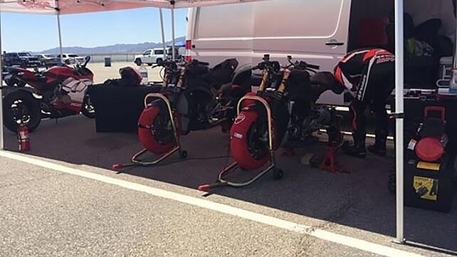 Naked Ducati Panigale V4R spotted