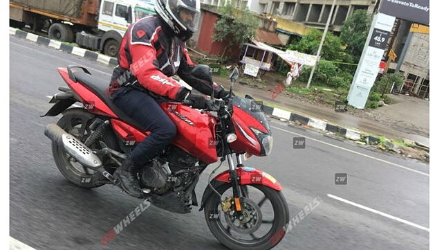 New Bajaj Pulsar 150 spotted testing; likely to be BS VI model