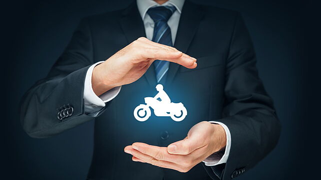 Top 6 reasons why you should buy a long term two-wheeler insurance policy