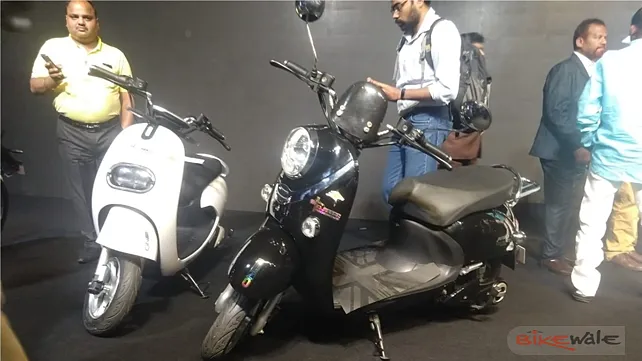 Evolet forays into electric two-wheeler market with three e-scooters; prices start at Rs 39,000 Evolet forays into electric two-wheeler market with three e-scooters; prices start at Rs 39,000