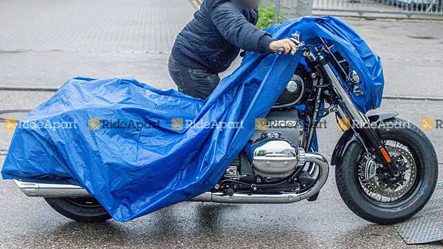 BMW R18 cruiser and tourer spied in production form; likely to be unveiled at 2019 EICMA