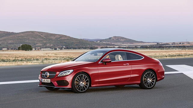 Photo Gallery: Mercedes -Benz C-Class Coupe 