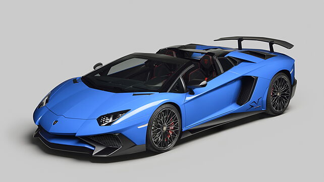 Lamborghini Aventador SV Roadster makes its global debut in California