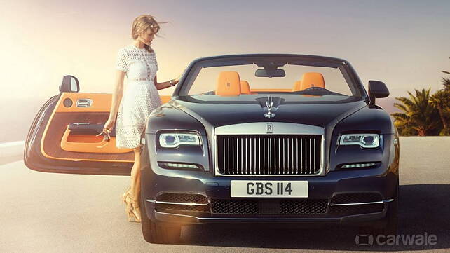 Rolls-Royce unveils the new drophead convertible Dawn