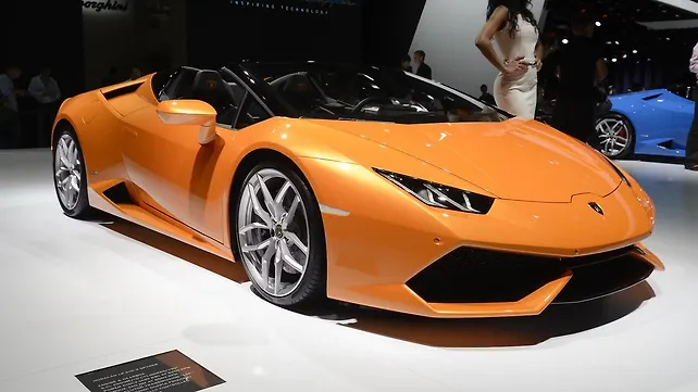 Photo gallery: Lamborghini Huracan Spyder at Frankfurt Motor Show Photo gallery: Lamborghini Huracan Spyder at Frankfurt Motor Show