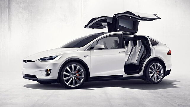 Photo gallery: Tesla Model X electric crossover