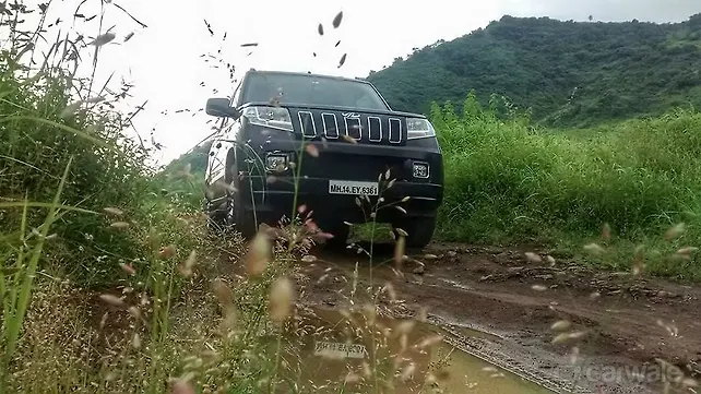 Mahindra sales dip by six per cent in September Mahindra sales dip by six per cent in September